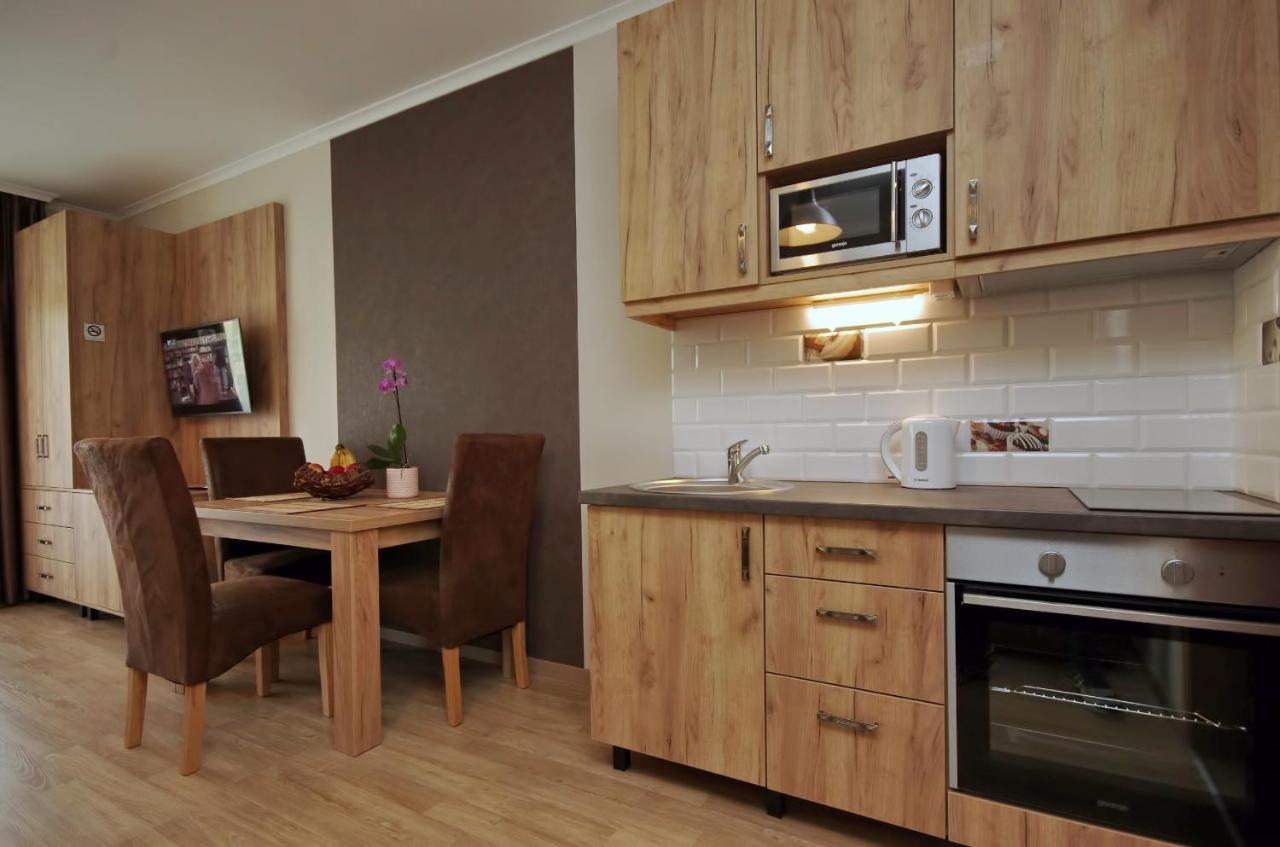Almasy Apartmanhaz Gyula Zewnętrze zdjęcie